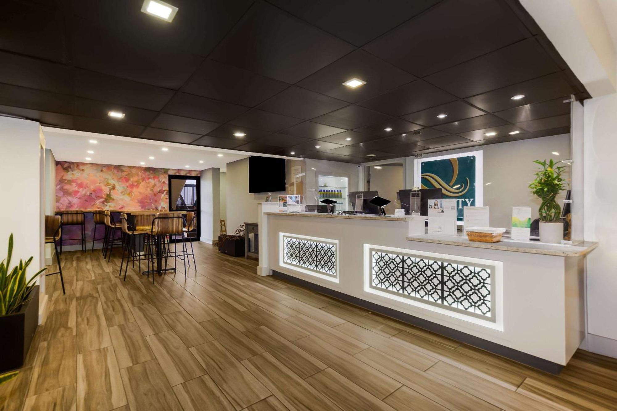 Quality Inn Coliseum Норт-Чарлстон Екстер'єр фото